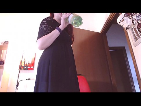 ❤️ Una schiava sottomessa che ama le mutandine sporche e lussuriose è costretta a masturbarsi dopo aver visto questo video! Porno fbal it.pornobot.ru ☑