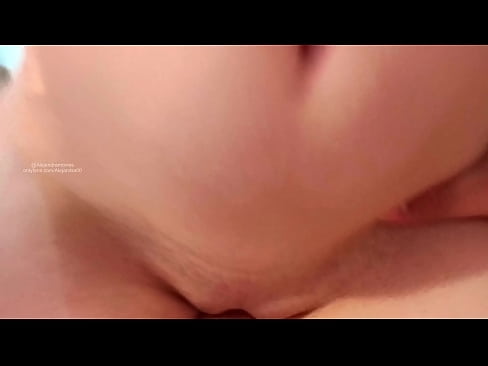 ❤️ Dormire nella stanza di mia sorella ed è così che mi sono svegliato Porno fbal it.pornobot.ru ☑